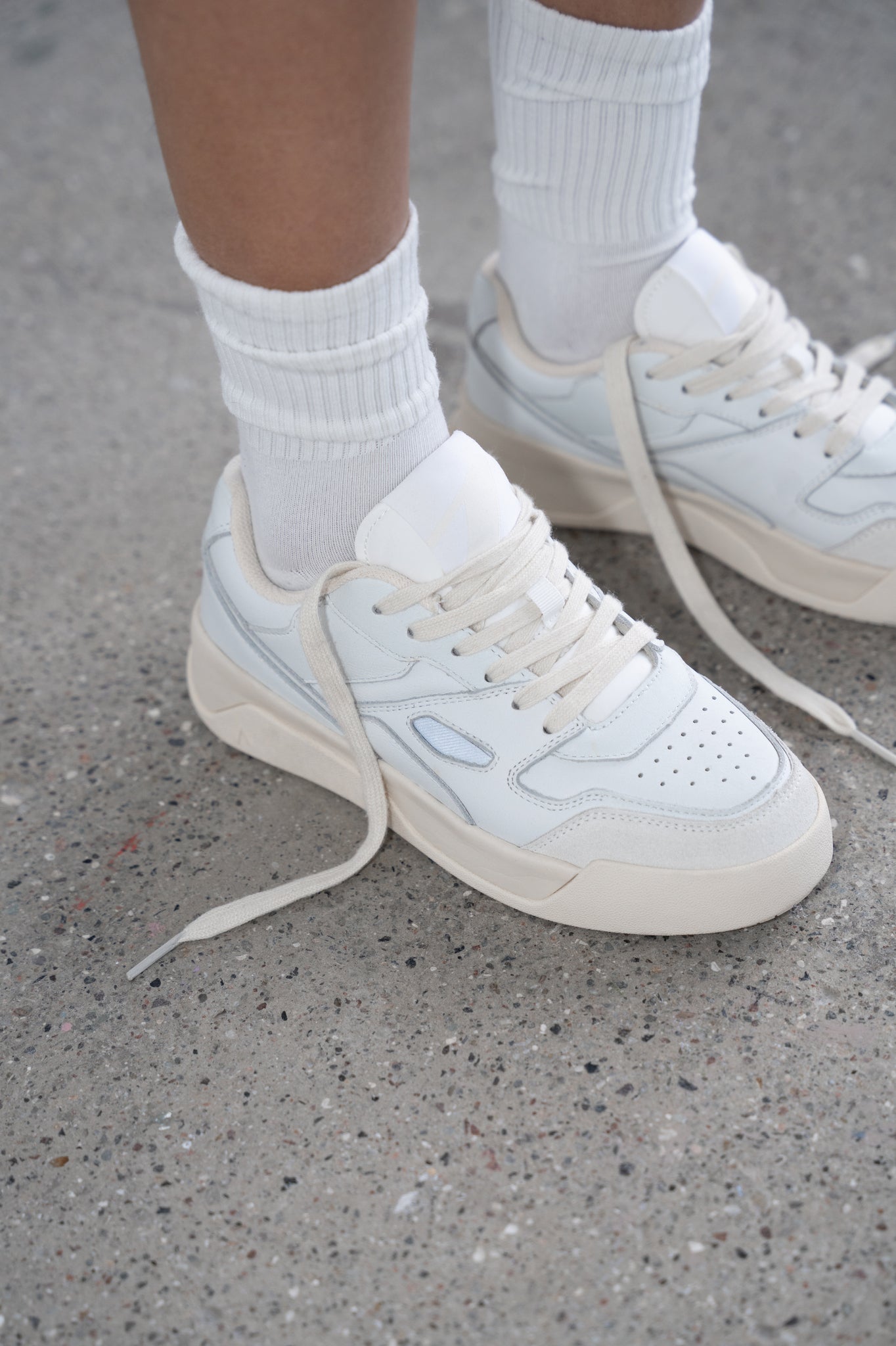 ARKK Main Line Dinasty | White Cream | Women Dinasty